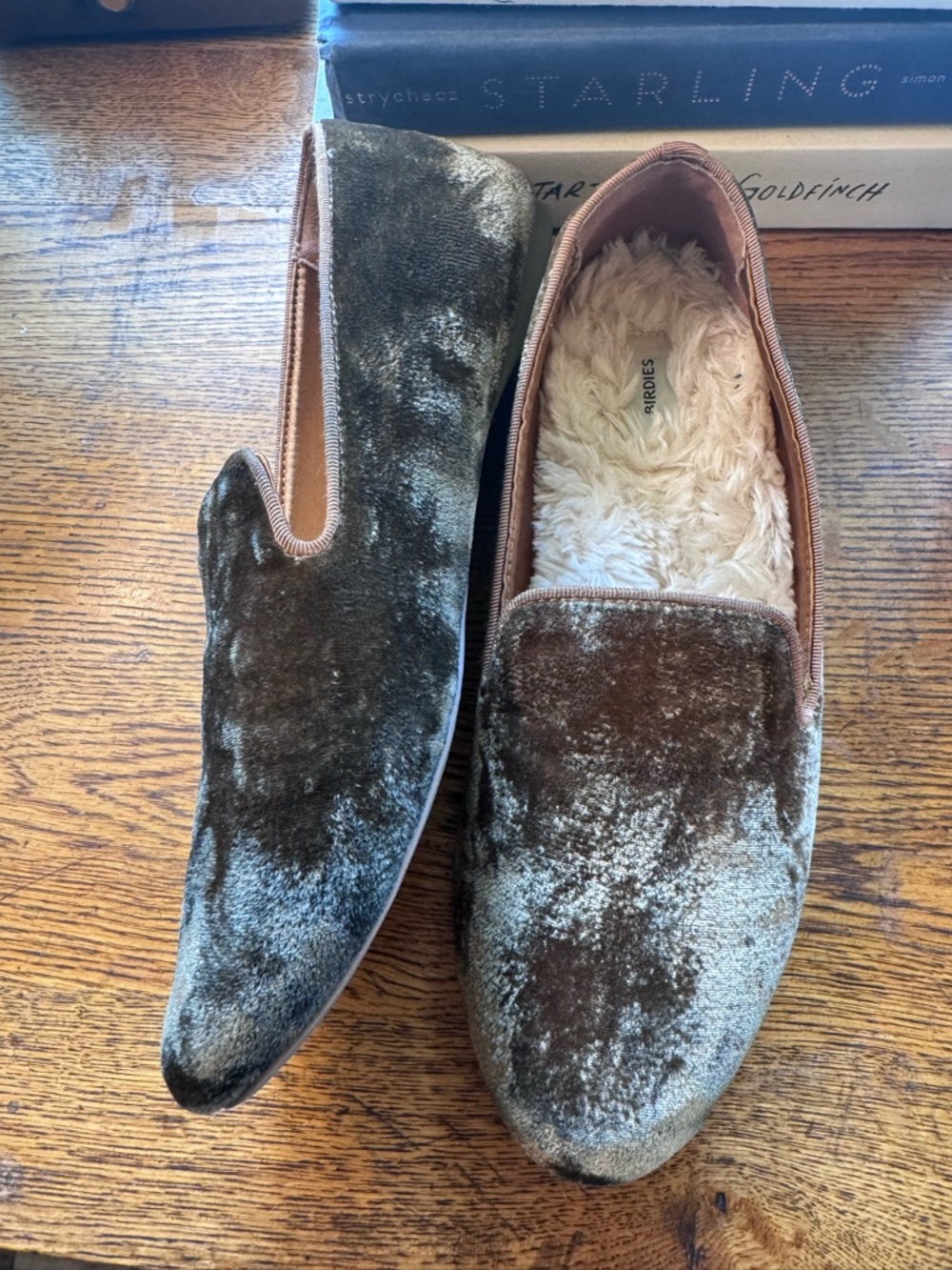 Birdies green Velvet Sherpa lined smoking loafers flats size 8.5
